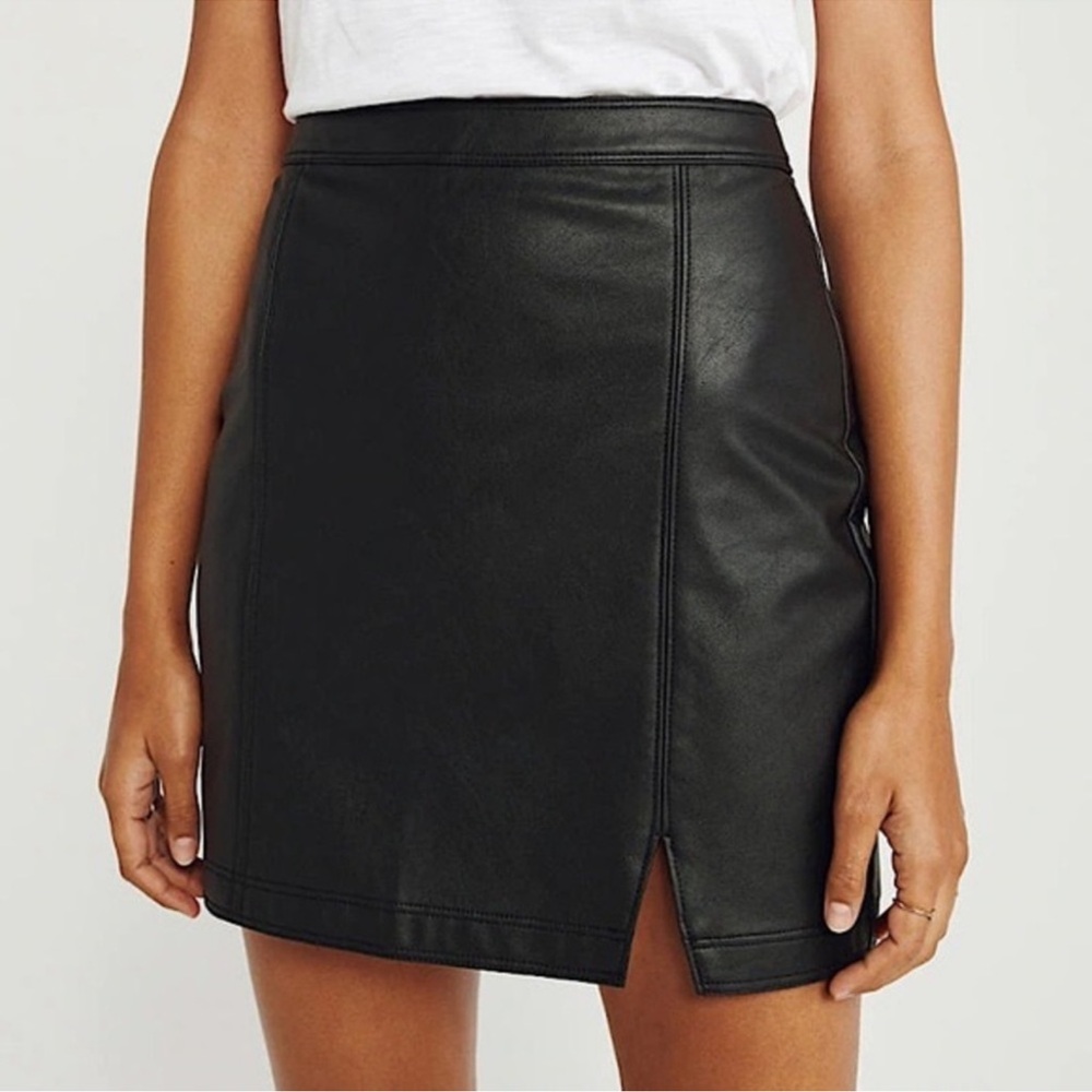 Abercrombie & Fitch | Vegan Leather Mini Skirt, Small